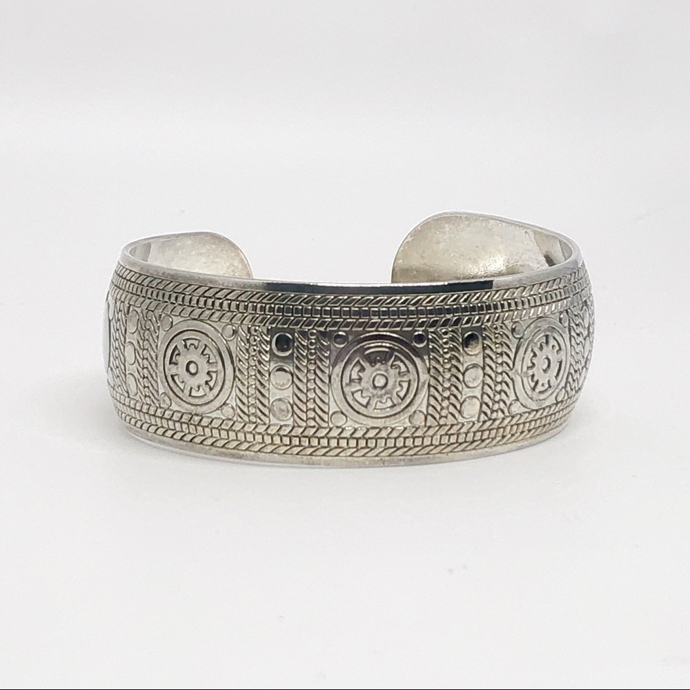 Silver Cuff with Detailing